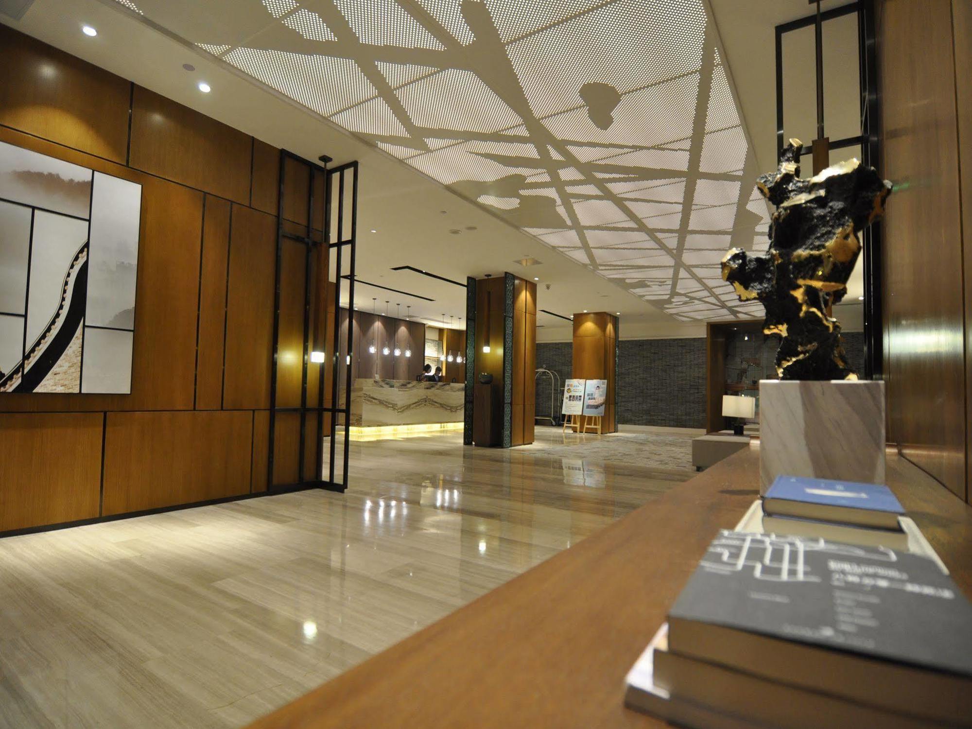 Atour Hotel Canton Esterno foto